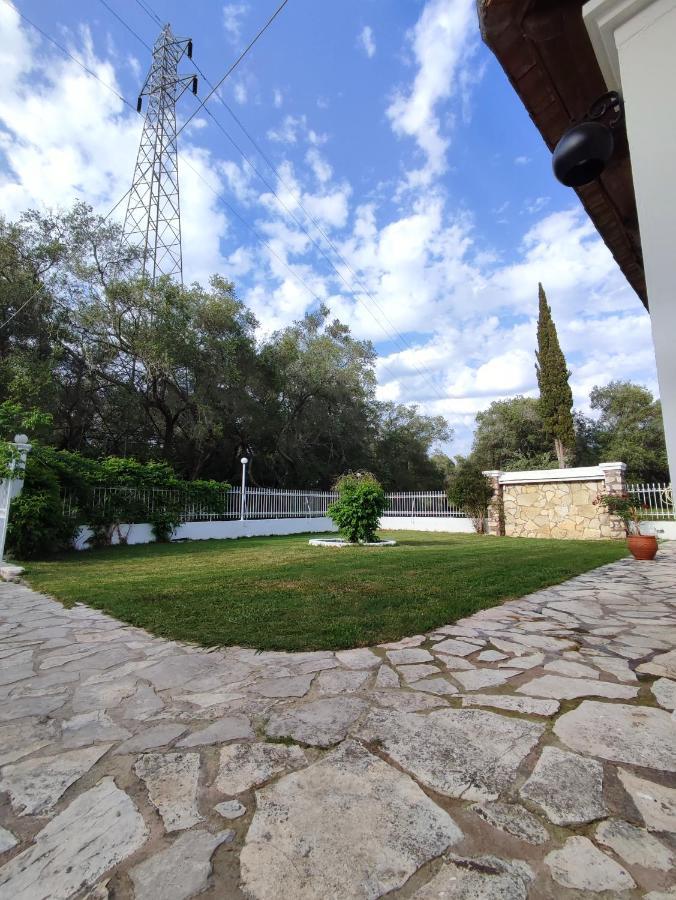Villa Areti Lefkimmi  Exterior photo